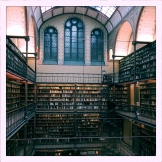 De bibliotheek.